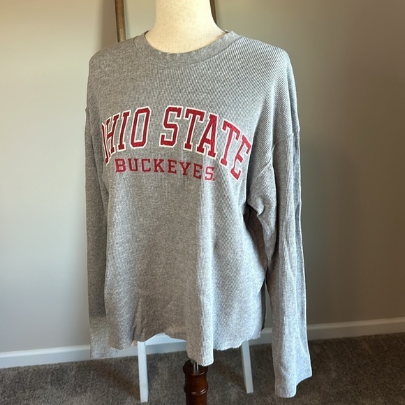 The Ohio State Buckeyes Long Sleeve Waffle Top Size Medium by Jansport - Picture 15 of 16